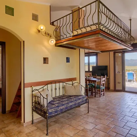 Panorama Apartment *